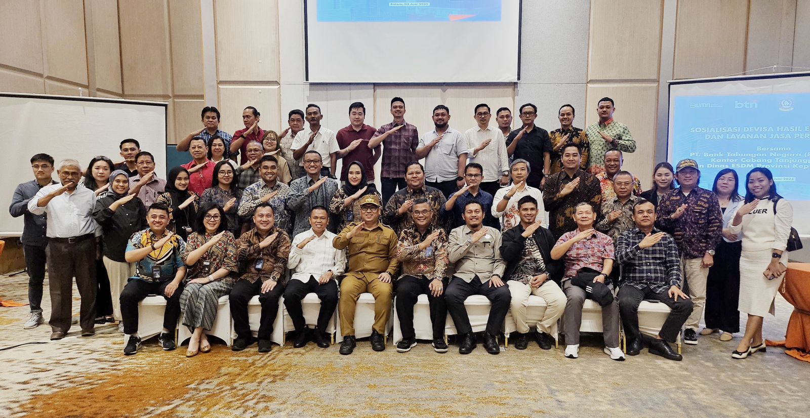 Wagub Nyanyang Dorong Penguatan Ekspor Kepri dalam Silaturahmi Bersama Kakanwil Bank BTN Wagub Nyanyang Dorong Penguatan Ekspor Kepri dalam Silaturahmi Bersama Kakanwil Bank BTN