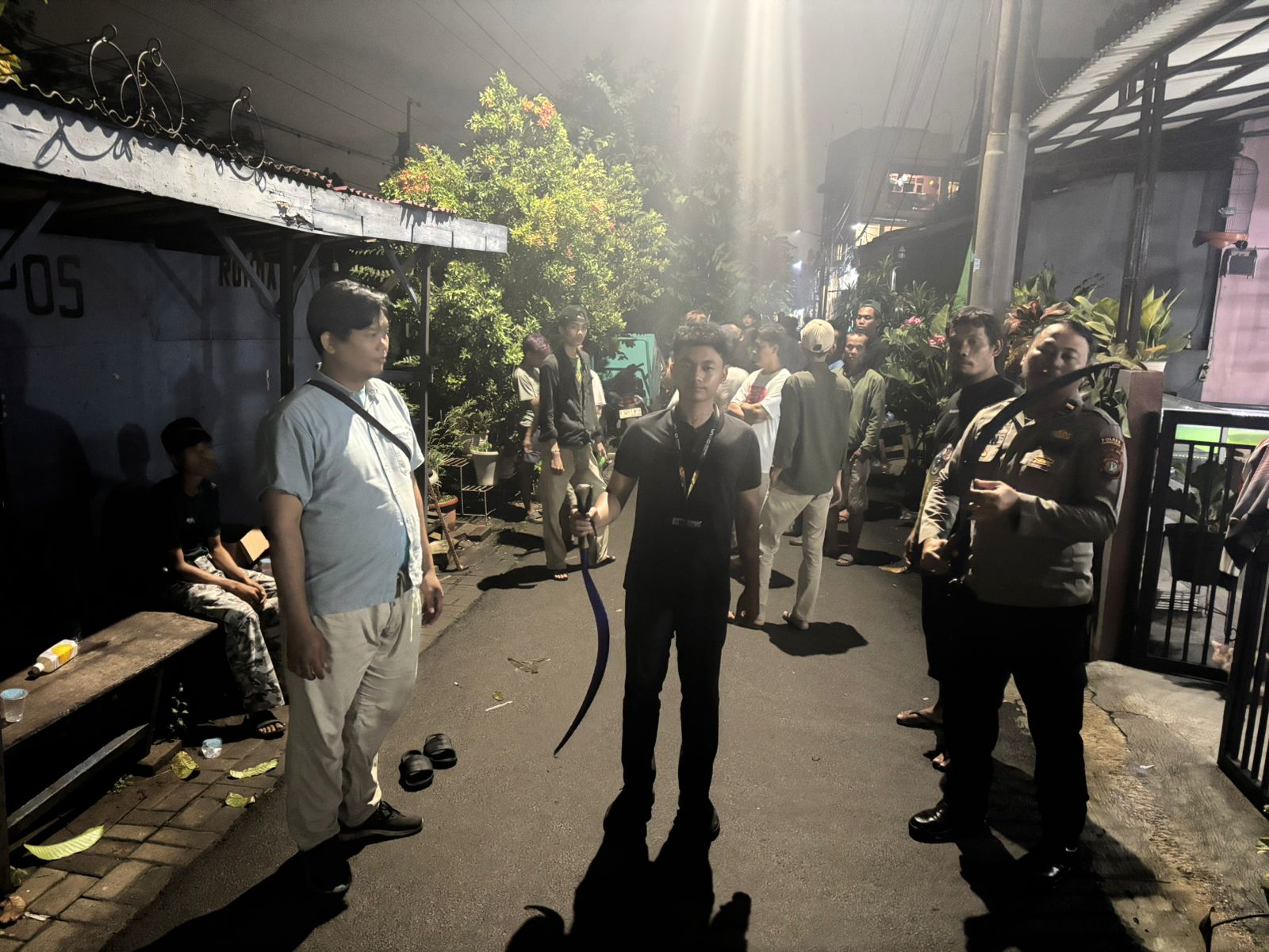 Aksi Tawuran 60 Remaja di Ciputat Timur Digagalkan Warga dan Polsek Aksi Tawuran 60 Remaja di Ciputat Timur Digagalkan Warga dan Polsek